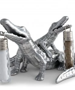 Arthur Court Alligator Salt And Pepper Set