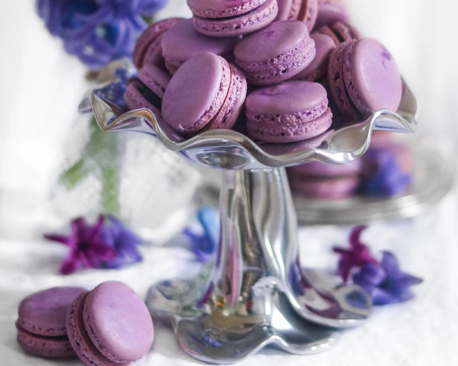 Arthur Court Carmel Elevated Dip Bowl 4.5 Tall