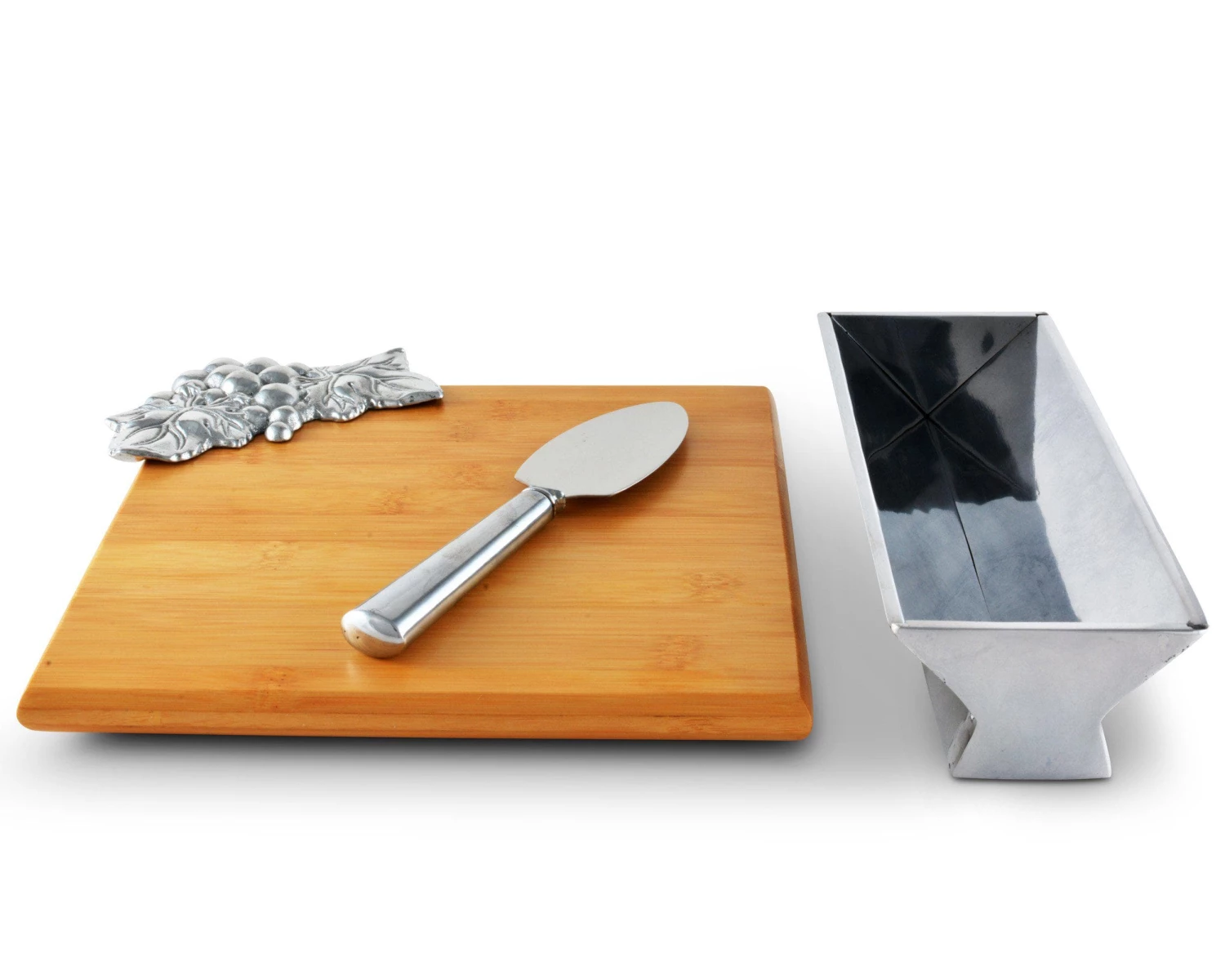 Arthur Court Grape Bamboo Cheese Set Cheese Boards & Cheese Sets