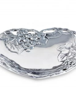Arthur Court Trays Grape Heart Coupe Tray