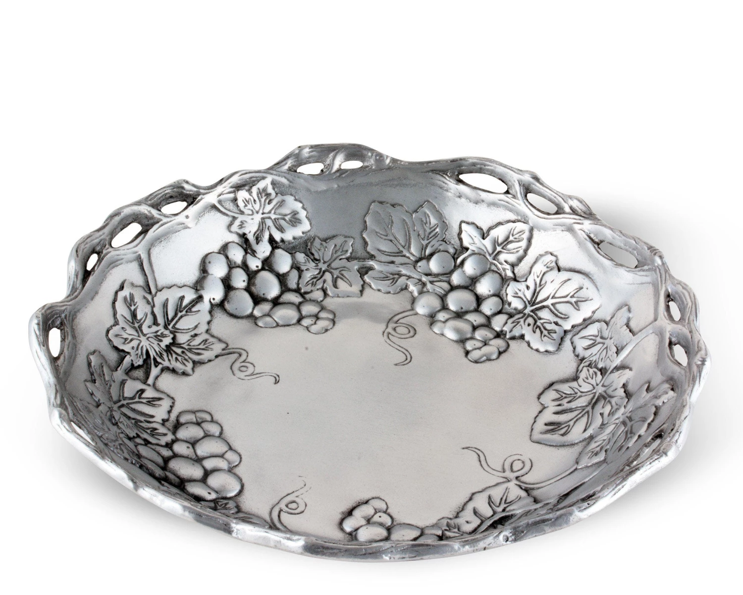 Arthur Court Grape Pasta Bowl Serving Bowls