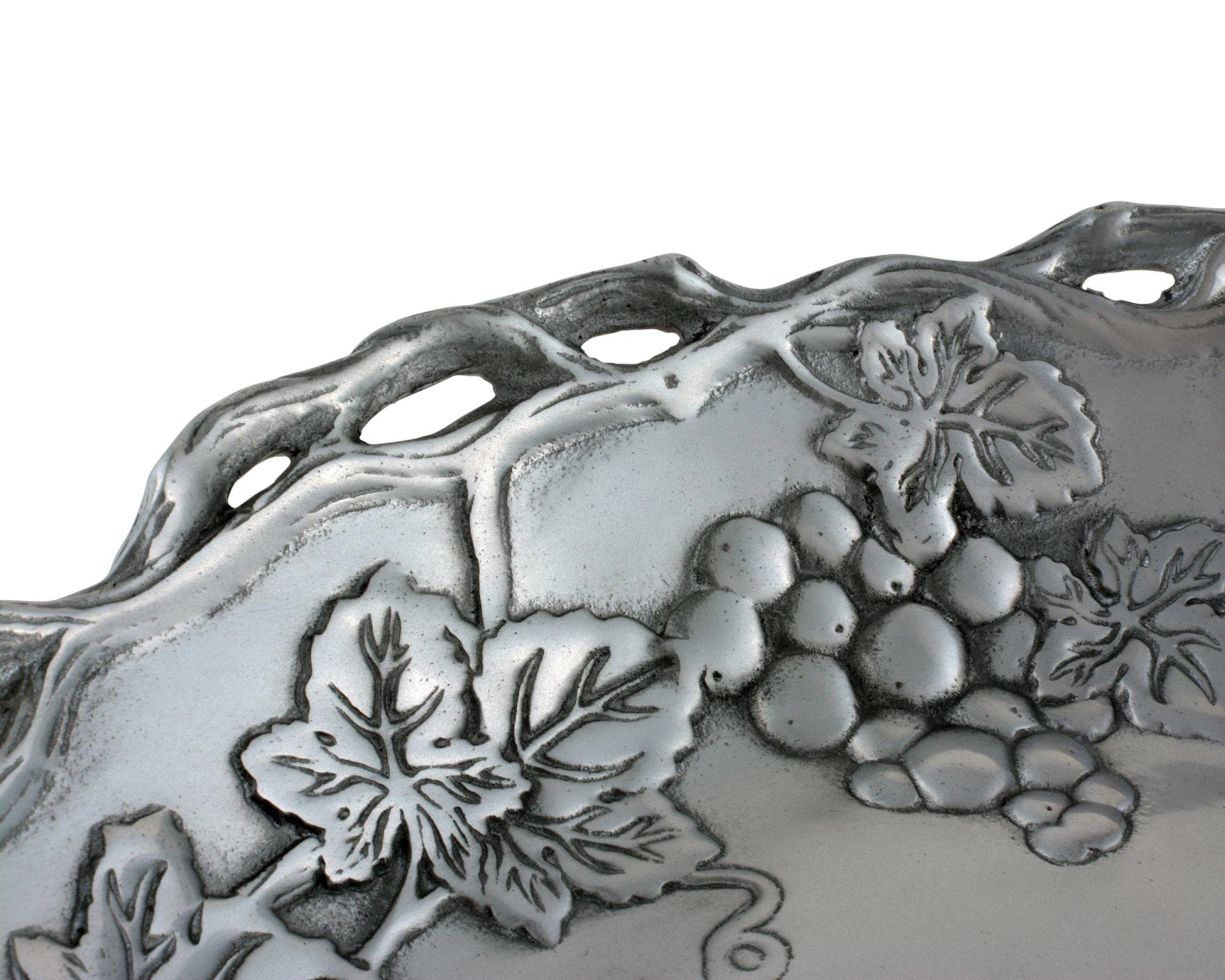 Arthur Court Grape Pasta Bowl Serving Bowls