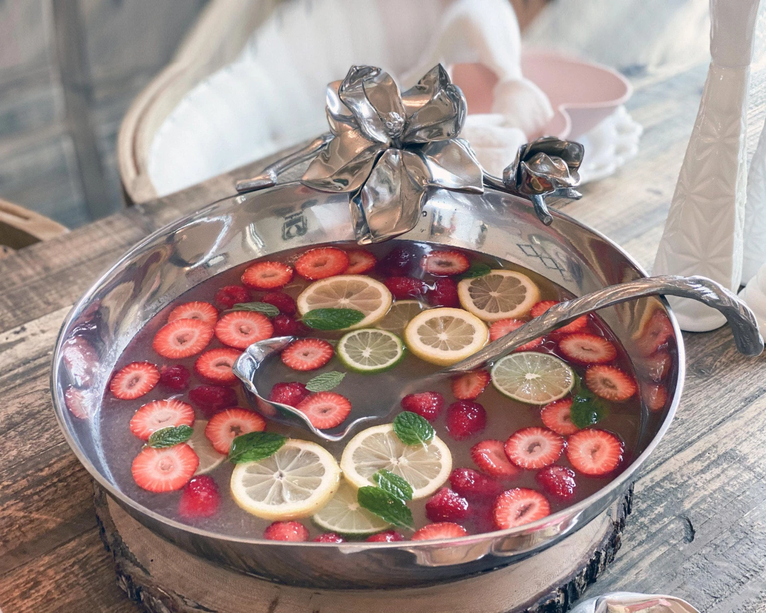 Arthur Court Serving Bowls Magnolia Bowl