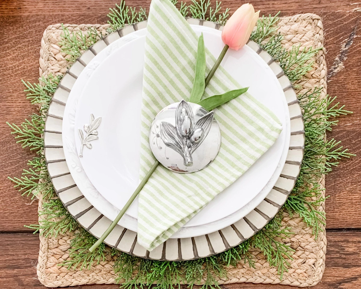 Arthur Court Olive Napkin Weight